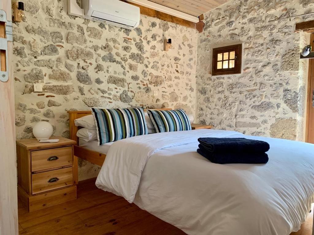Gites De Verger, Stylish Self Catering Cottages In Sos ภายนอก รูปภาพ