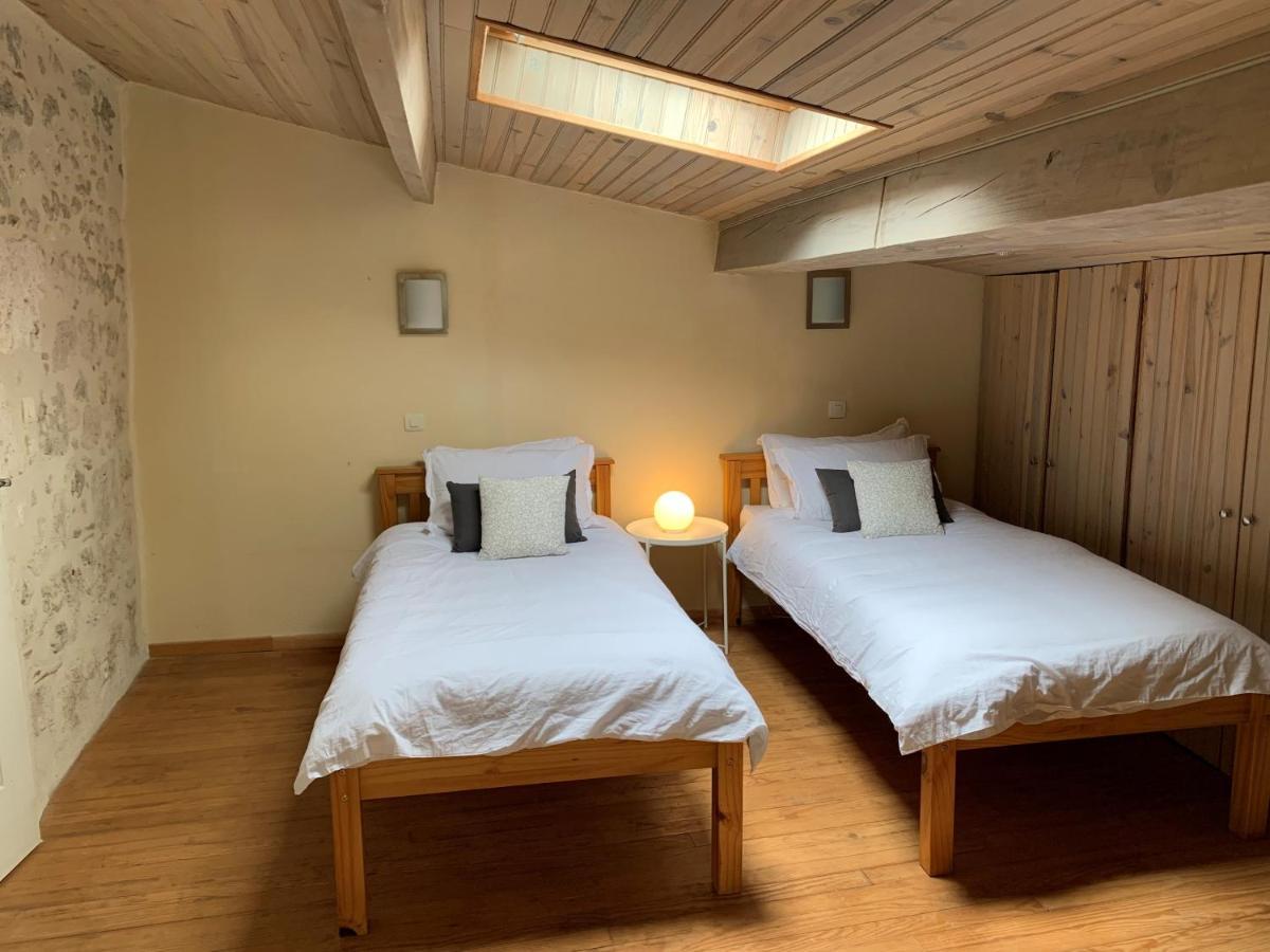 Gites De Verger, Stylish Self Catering Cottages In Sos ภายนอก รูปภาพ